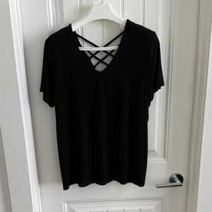 Market & Spruce Black Crisscross Short Sleeve Top